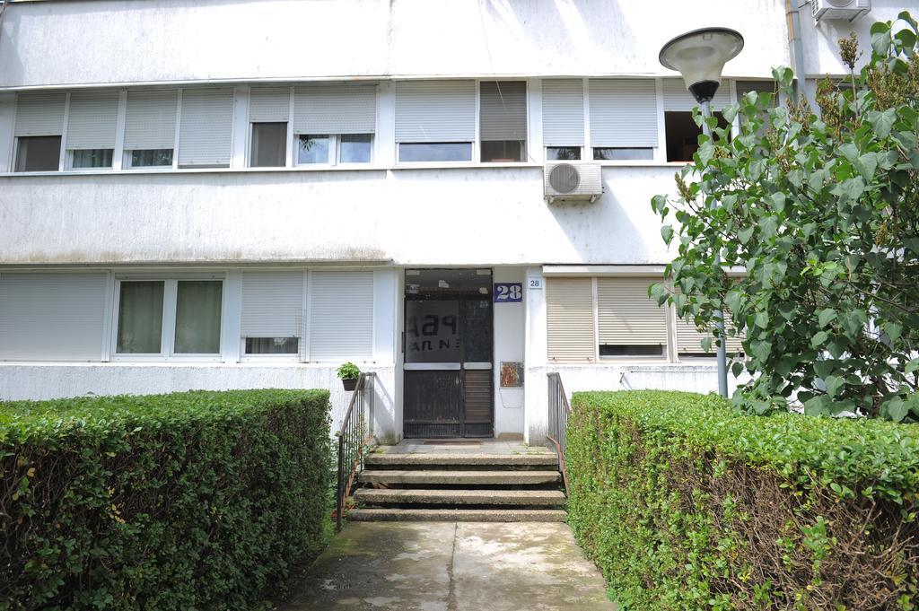 Apartment Daca Stan Beograd Ngoại thất bức ảnh