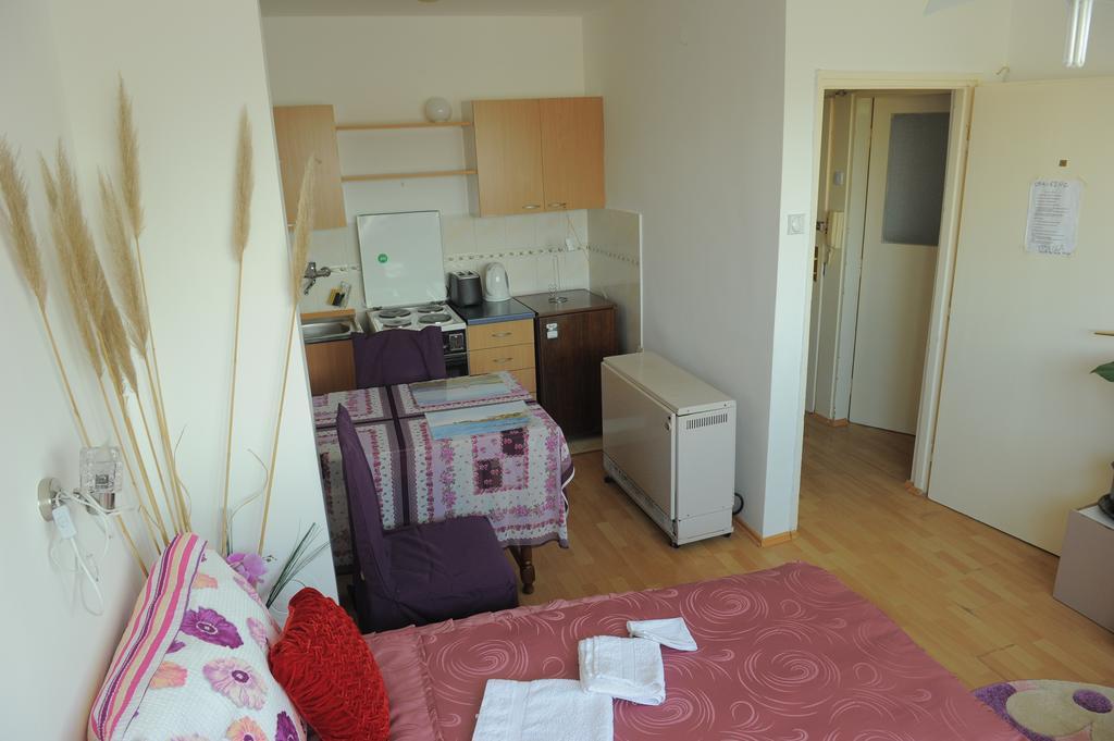 Apartment Daca Stan Beograd Ngoại thất bức ảnh